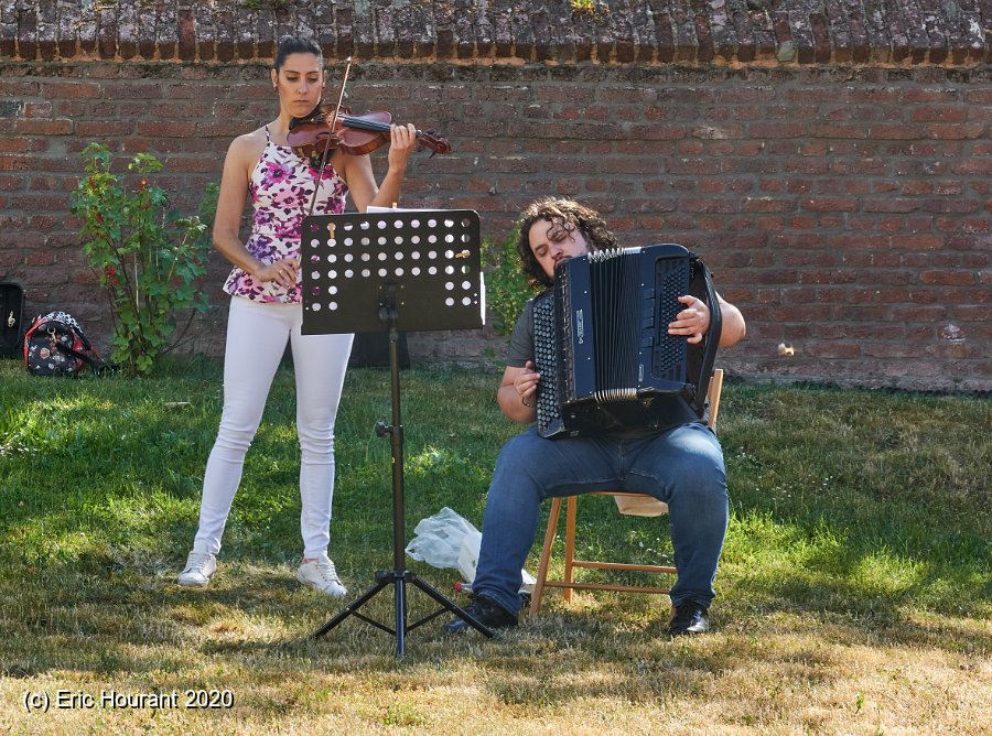 DSC00839.tif -                                